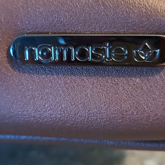 Namaste Backpack - Picture 2 of 10